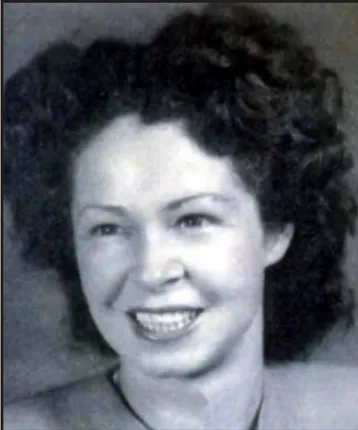 Nova Wood Cary Darsey - obituary portrait